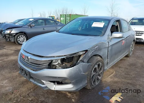 2016 Honda Accord Ex z USA, uszkodzony, nr VIN 1HGCR2F71GA195017